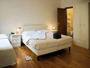 **  Stella Alpina Edelweiss Hotel Venezia Italia